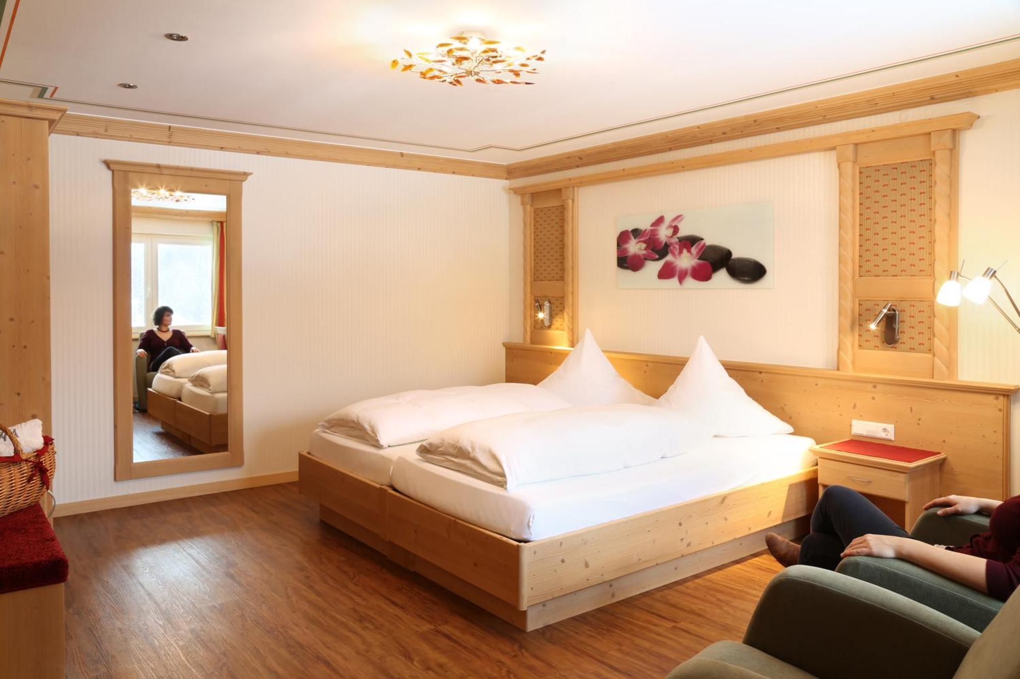 Hotel Schwarzwald-Resort Roessle تودموس المظهر الخارجي الصورة